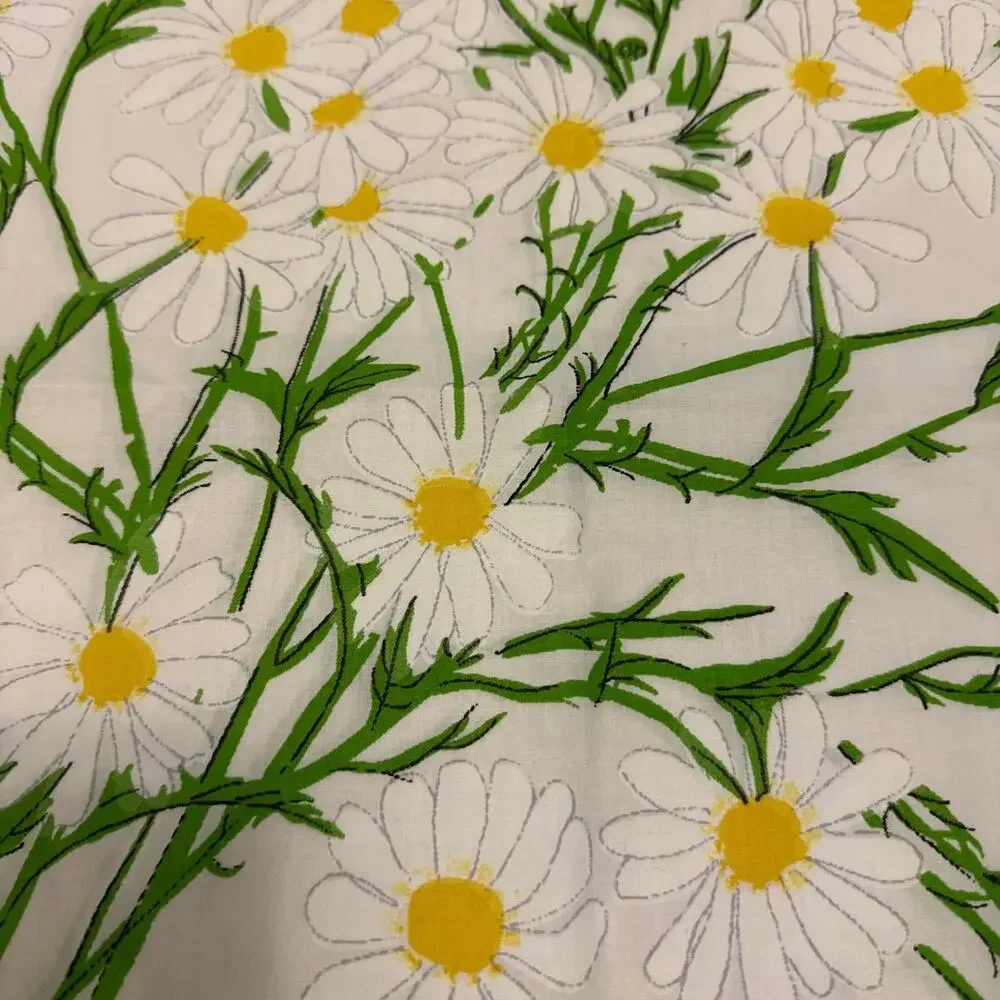 1970s Vera Neumann Daisy Sheet Set Full Size Burlington No-Iron Percale